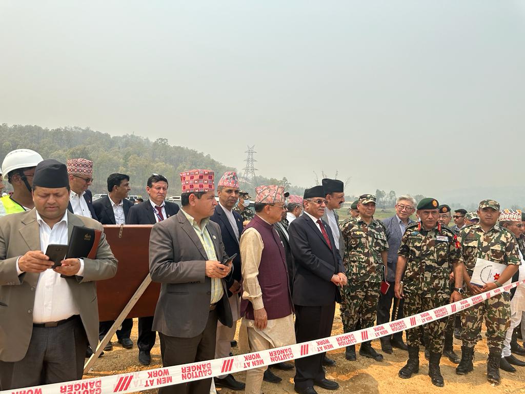 द्रुत मार्ग निर्माणमा कछुवा गति , के प्रधानमन्त्रीले निरीक्षण गर्दैमा द्रुत मार्गको काममा तिव्रता आउला ?